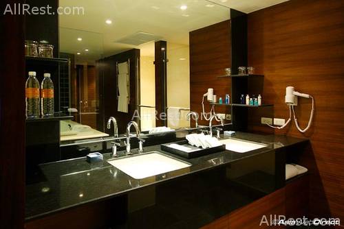 Millennium Resort Patong 32